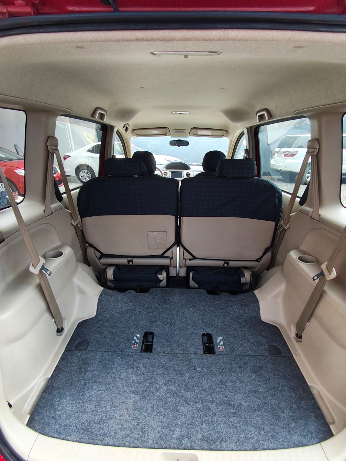 TOYOTA SIENTA 2004 RECIÉN IMPORTADO AUTOMÁTICO MOTOR 1500 NAFTERO