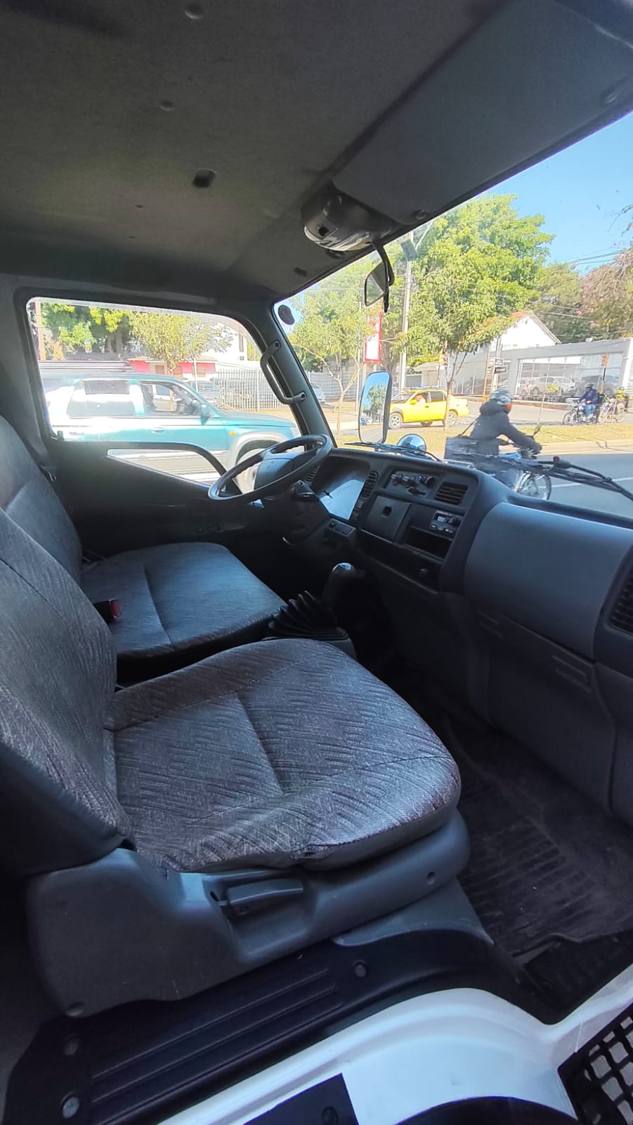 TOYOTA CANTER 1998 MECÁNICO RECIÉN IMPORTADO MOTOR 2800 NAFTERO