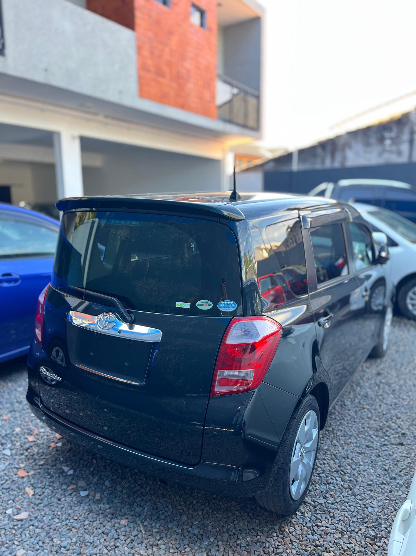 TOYOTA RACTIS 2007 NEGRO RECIÉN IMPORTADO AUTOMÁTICO MOTOR 1500 NAFTERO