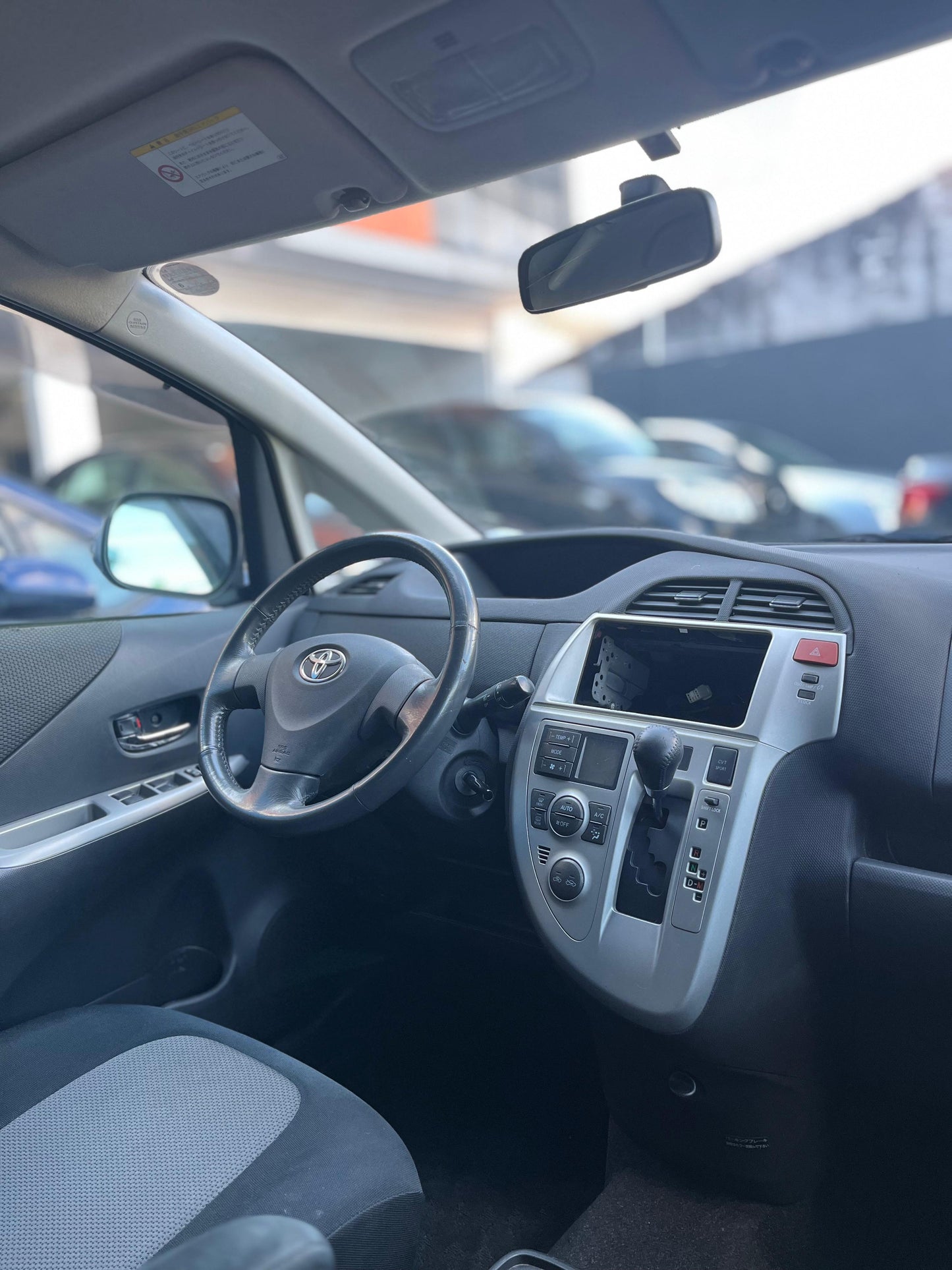 TOYOTA RACTIS 2008 RECIÉN IMPORTADO COLOR GRIS AUTOMÁTICO MOTOR 1500 NAFTERO