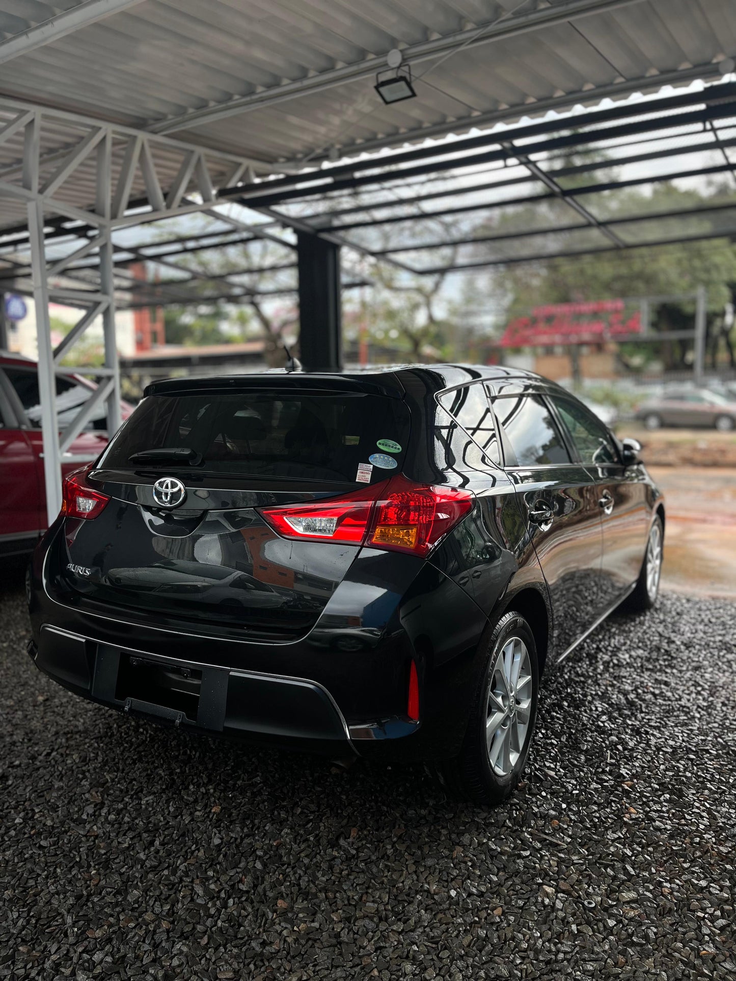 TOYOTA AURIS 2013 RECIÉN IMPORTADO MOTOR 1500 NAFTERO