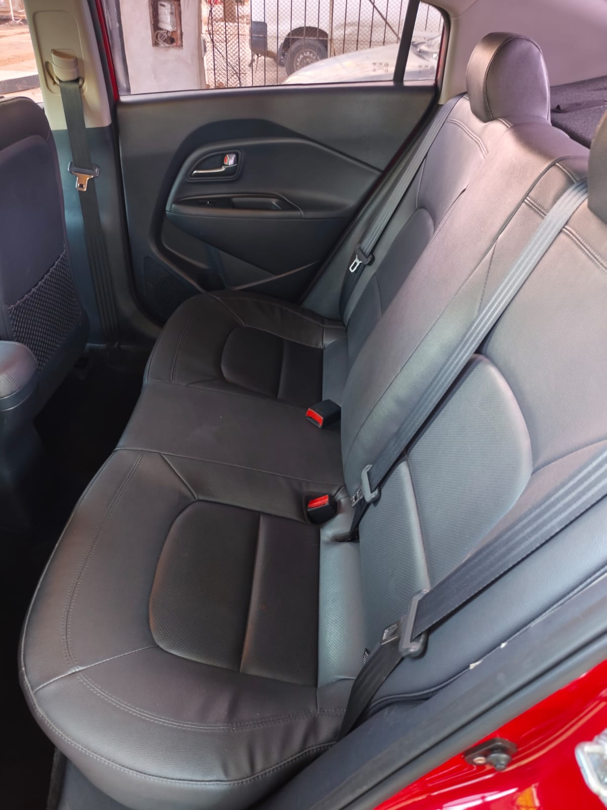 KIA RIO PRIDE SEDÁN 2012 RECIÉN IMPORTADO AUTOMÁTICO MOTOR 1600 NAFTERO