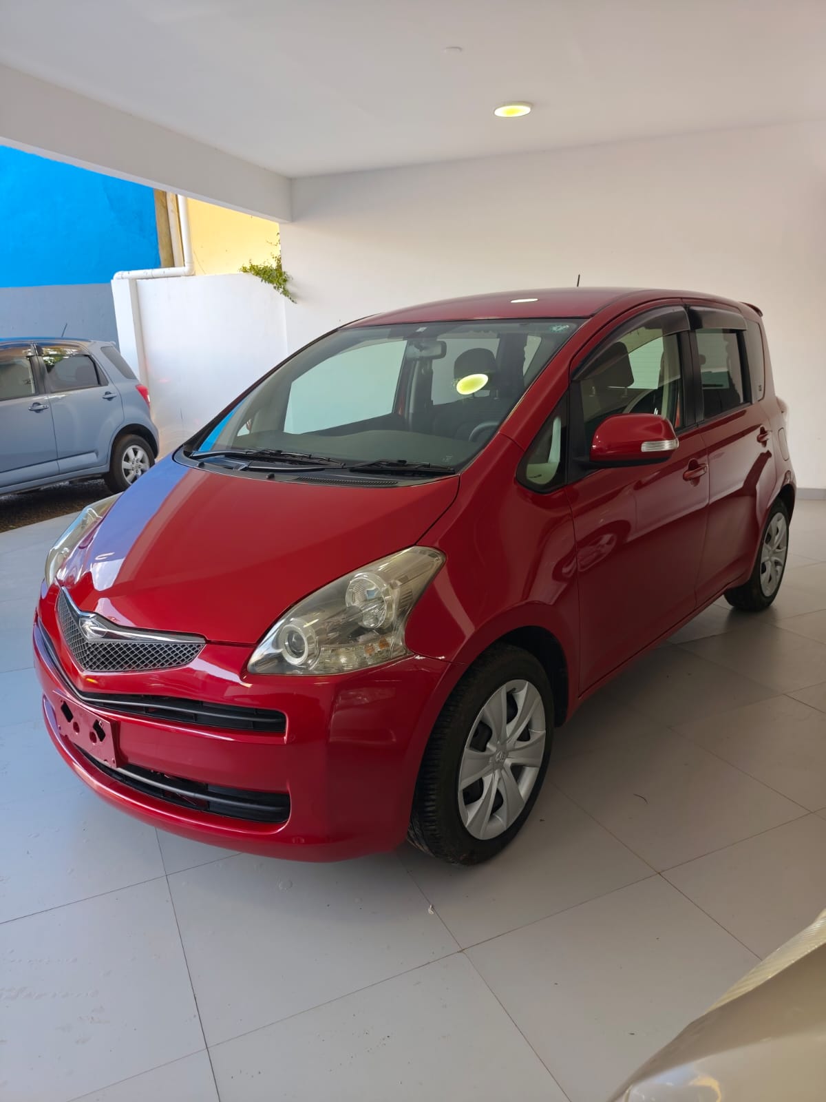 TOYOTA RACTIS 2008 RECIÉN IMPORTADO AUTOMÁTICO MOTOR 1500 NAFTERO