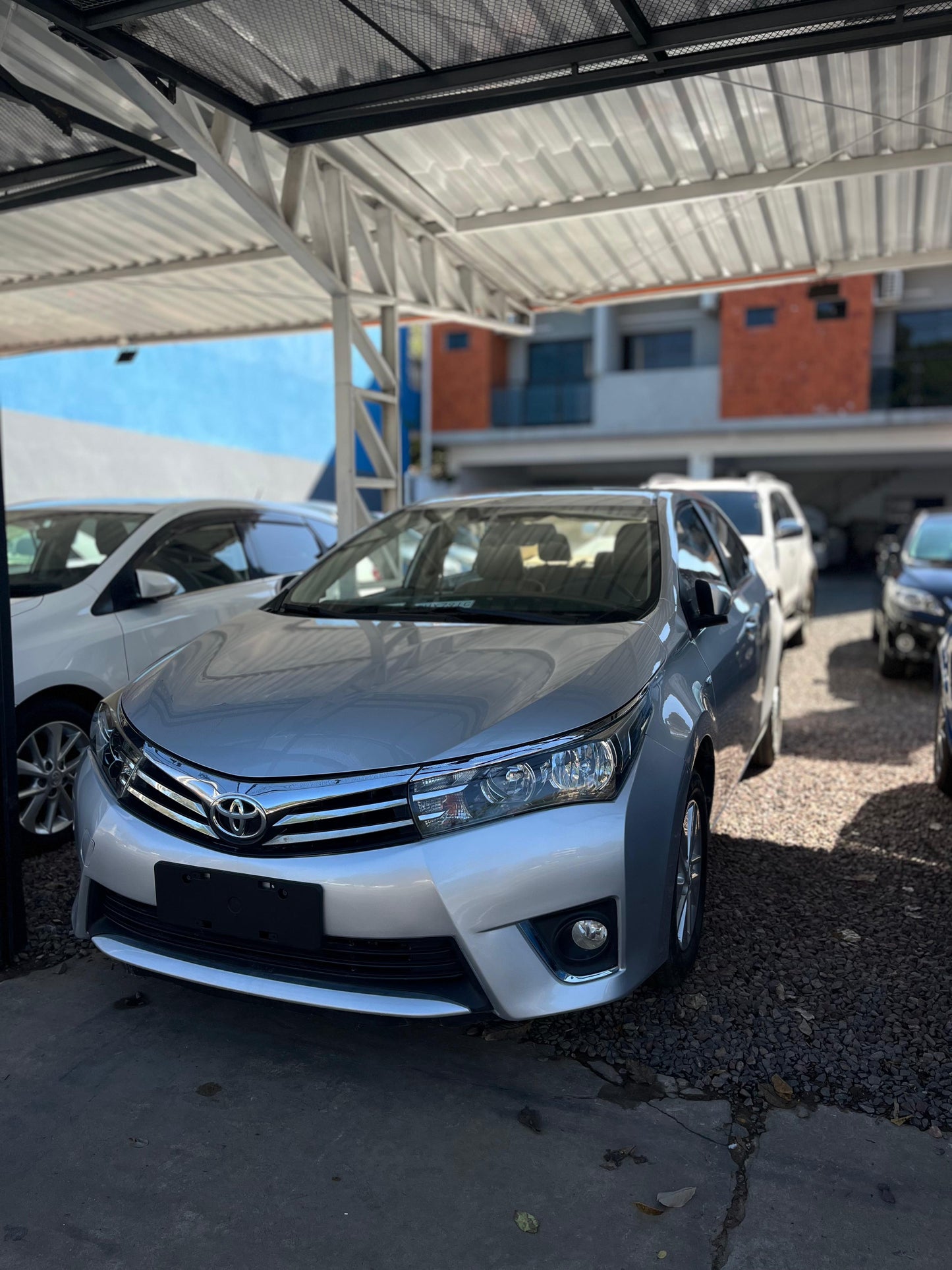 TOYOTA COROLLA 2015 RECIÉN IMPORTADO AUTOMÁTICO MOTOR 1600 NAFTERO
