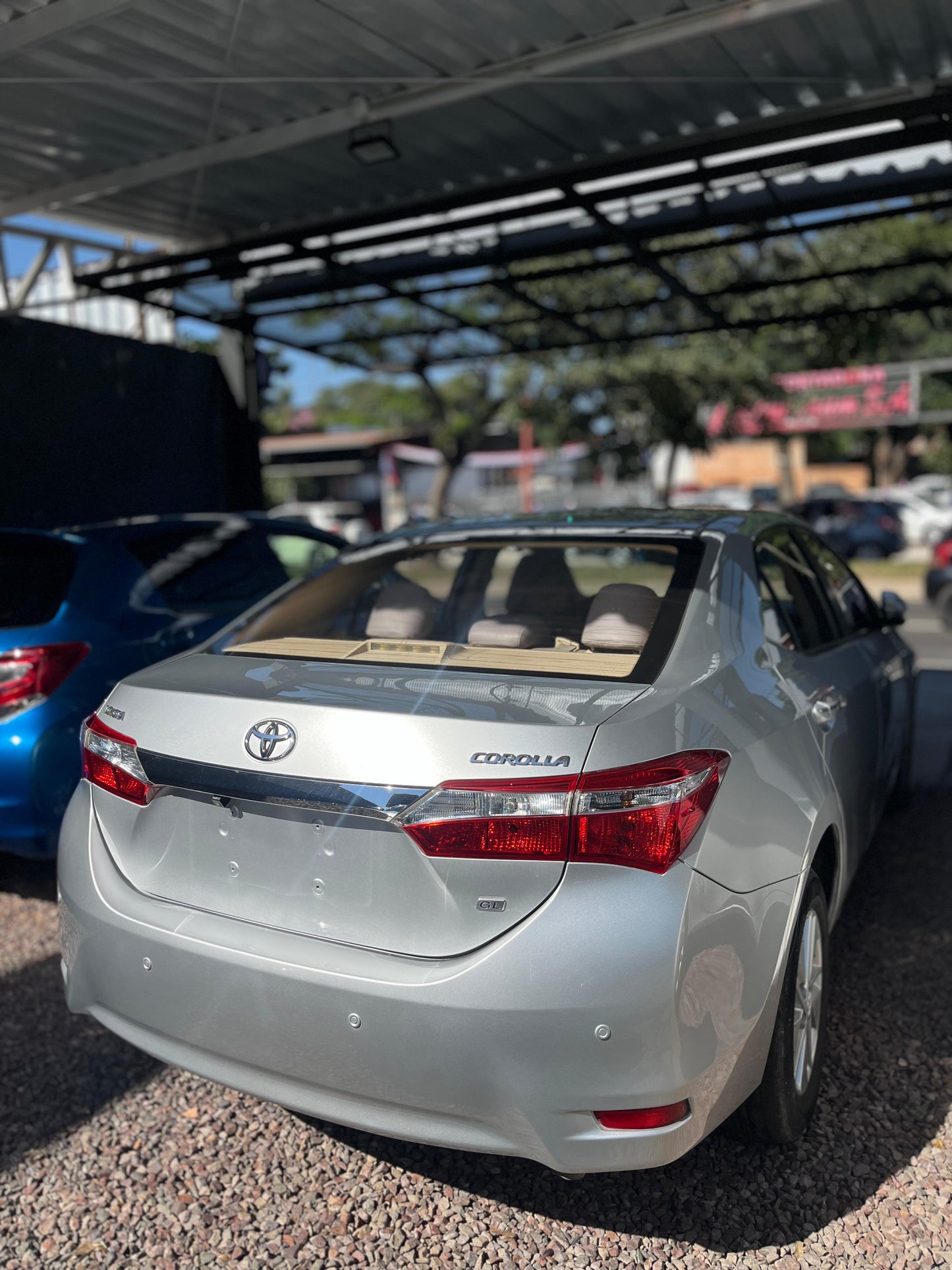 TOYOTA COROLLA 2015 RECIÉN IMPORTADO AUTOMÁTICO MOTOR 1600 NAFTERO
