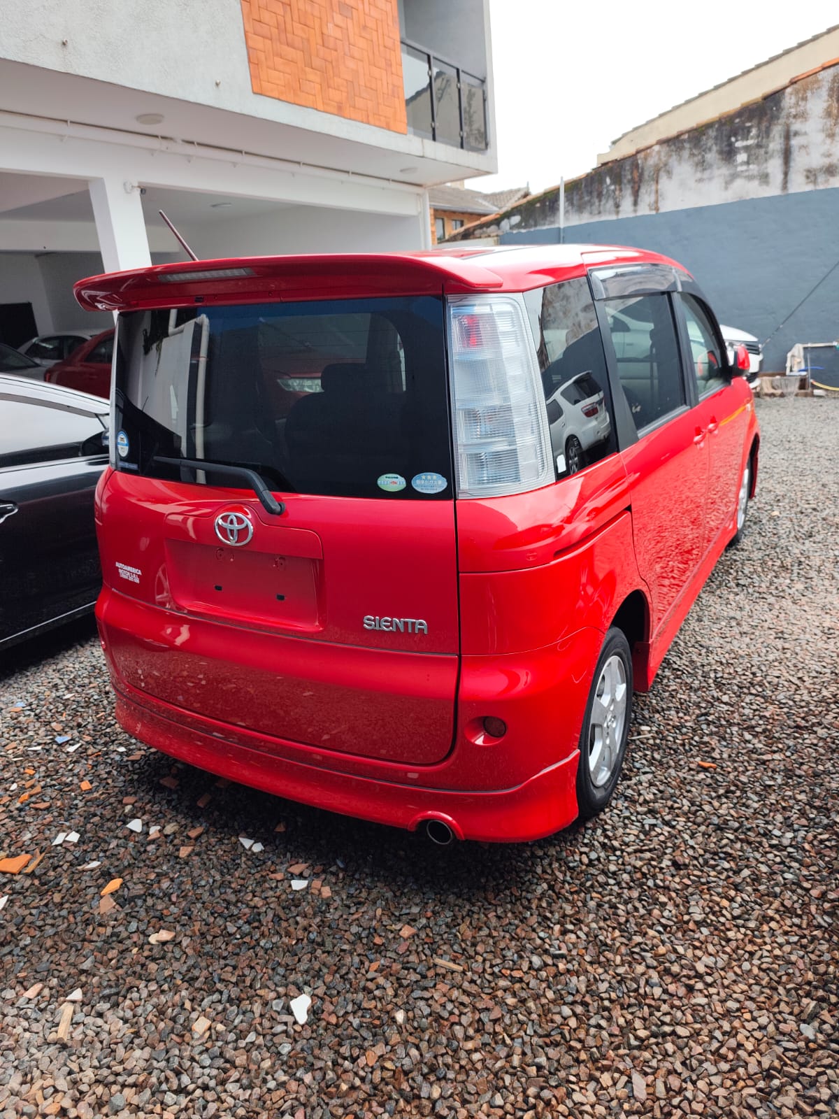 TOYOTA SIENTA 2004 RECIÉN IMPORTADO AUTOMÁTICO MOTOR 1500 NAFTERO