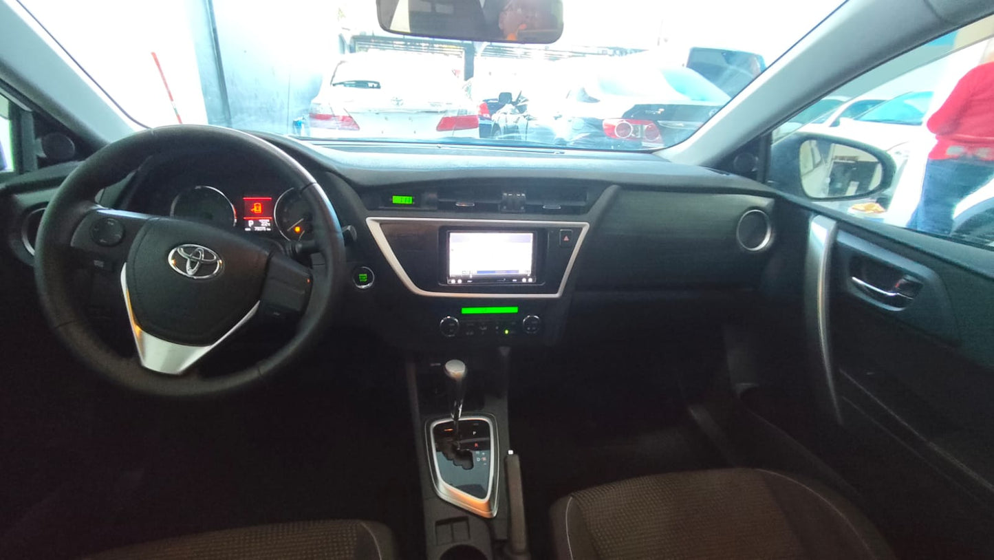 TOYOTA AURIS 2013 AUTOMÁTICO RECIÉN IMPORTADO MOTOR 1500 NAFTERO