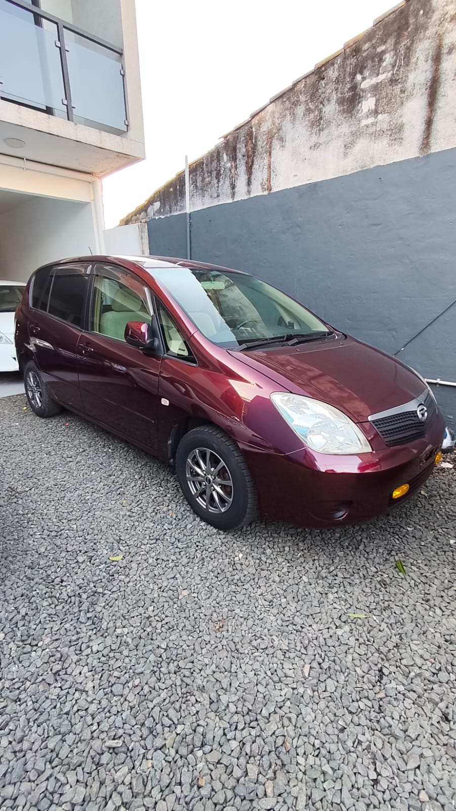 TOYOTA SPACIO 2002 AUTOMÁTICO RECIÉN AUTOMÁTICO MOTOR 1500 NAFTERO
