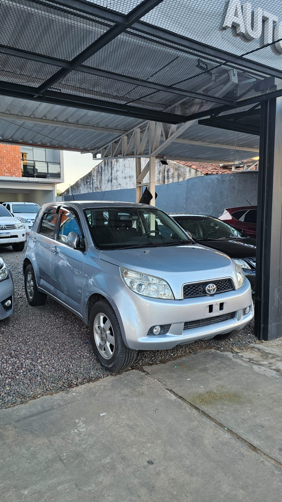 TOYOTA RUSH 2006 RECIÉN IMPORTADO AUTOMÁTICO MOTOR 1500 NAFTERO