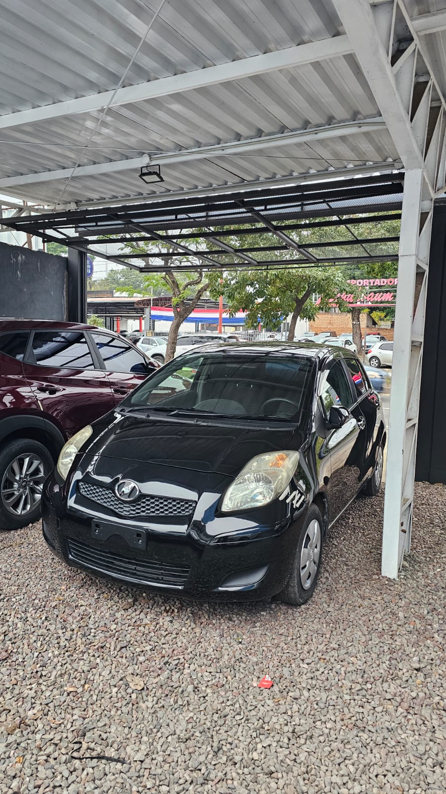TOYOTA NEW VITZ 2007 RECIÉN IMPORTADO AUTOMÁTICO MOTOR 1300 NAFTERO