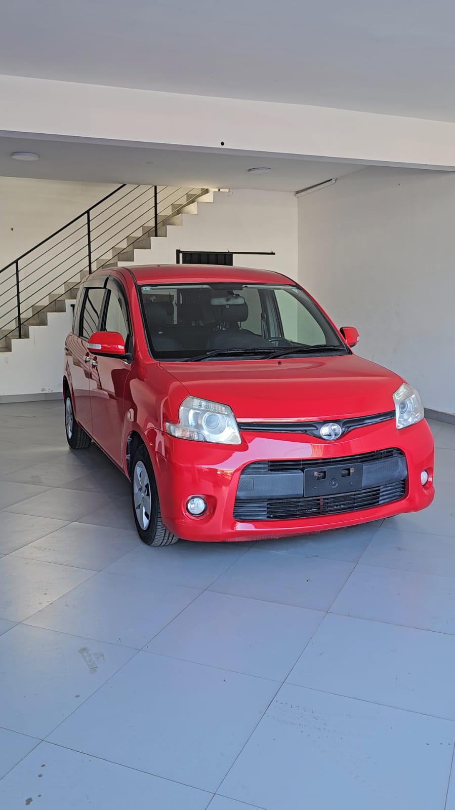 TOYOTA SIENTA 2012 RECIÉN IMPORTADO AUTOMÁTICO MOTOR 1500 NAFTERO