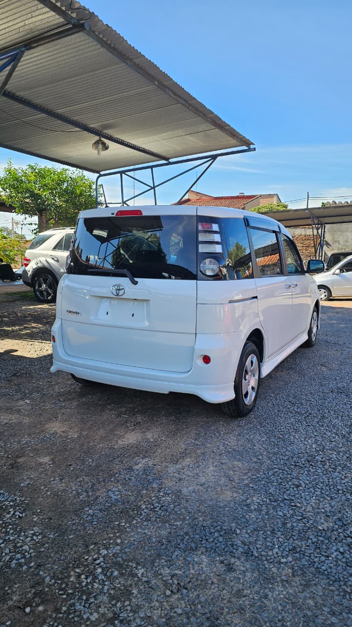TOYOTA SIENTA 2006 RECIÉN IMPORTADO AUTOMÁTICO MOTOR 1300 NAFTERO