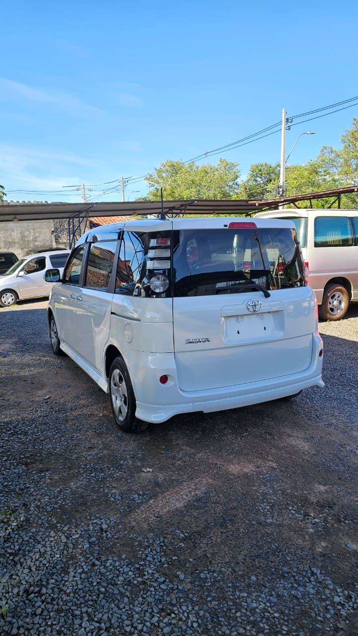 TOYOTA SIENTA 2006 RECIÉN IMPORTADO AUTOMÁTICO MOTOR 1300 NAFTERO