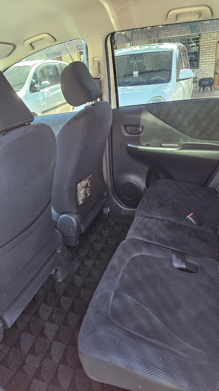 TOYOTA RACTIS 2008 RECIÉN IMPORTADO AUTOMÁTICO MOTOR 1300 NAFTERO