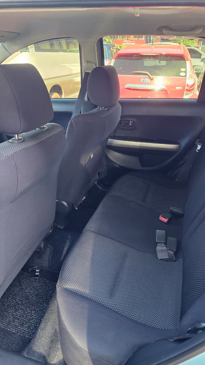 TOYOTA IST 2003 RECIÉN IMPORTADO AUTOMÁTICO MOTOR 1500 NAFTERO