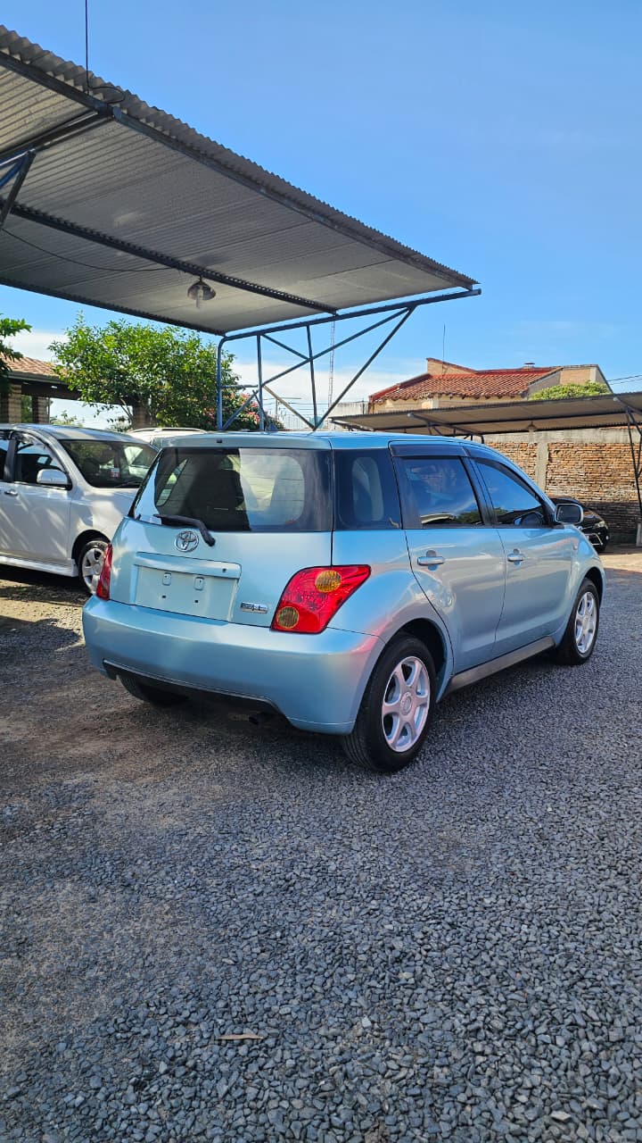 TOYOTA IST 2003 RECIÉN IMPORTADO AUTOMÁTICO MOTOR 1500 NAFTERO