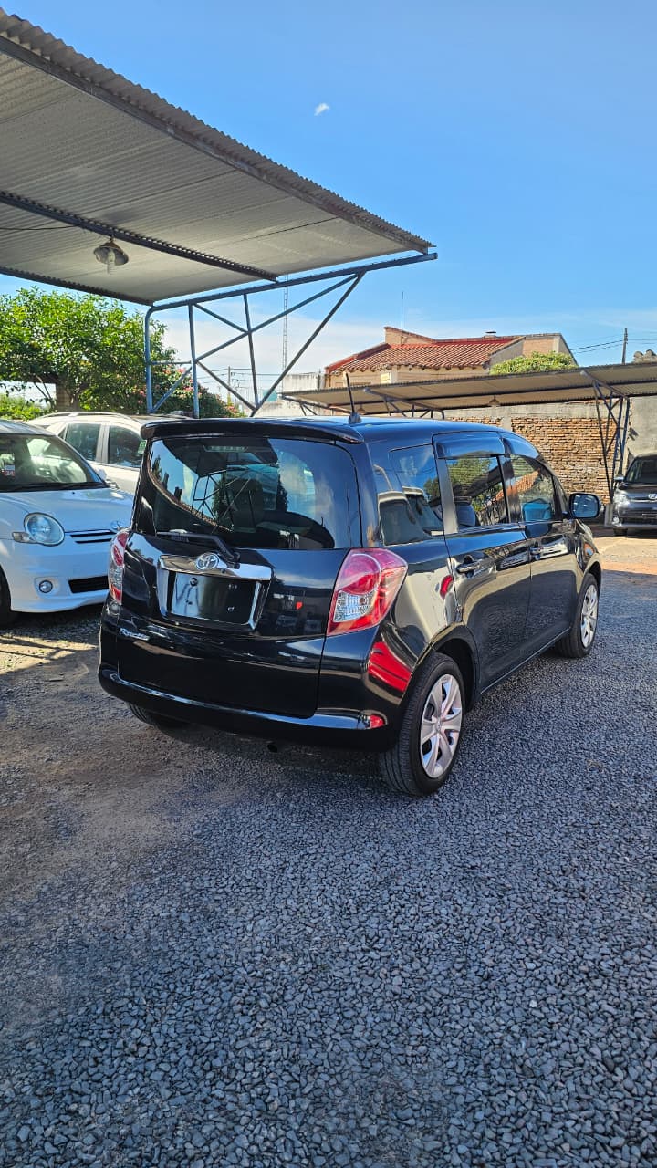 TOYOTA RACTIS 2008 RECIÉN IMPORTADO AUTOMÁTICO MOTOR 1500 NAFTERO
