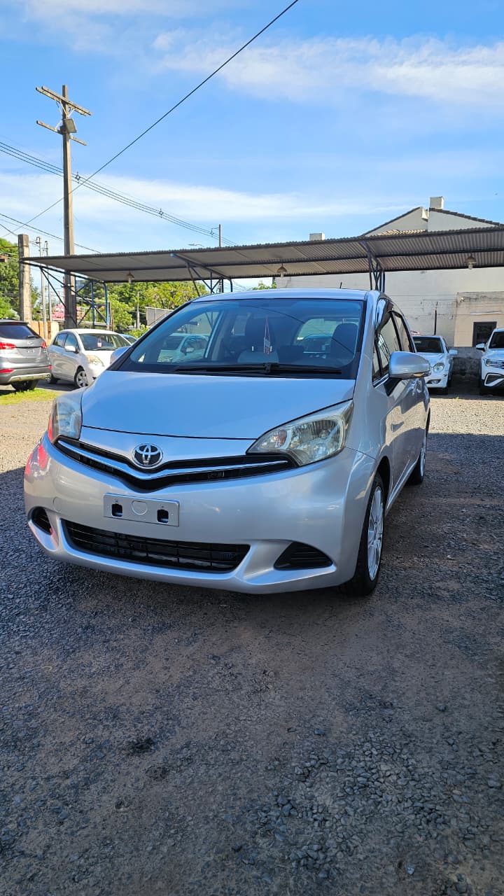 TOYOTA RACTIS 2011 RECIÉN IMPORTADO AUTOMÁTICO MOTOR 1500 NAFTERO