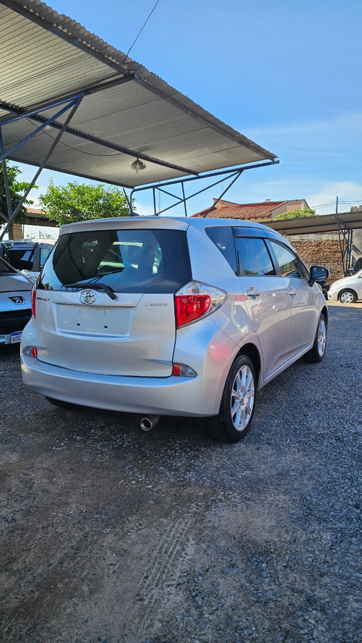 TOYOTA RACTIS 2011 RECIÉN IMPORTADO AUTOMÁTICO MOTOR 1500 NAFTERO