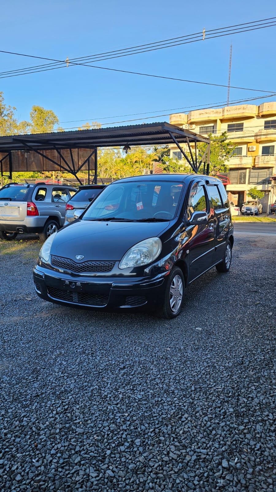 TOYOTA FUNCARGO 2003 AUTOMÁTICOC RECIÉN IMPORTADO MOTOR 1300 NAFTERO