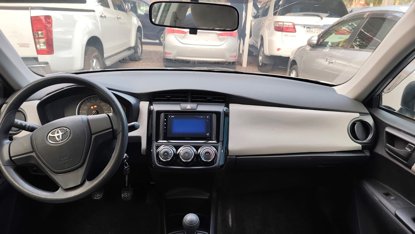 TOYOTA AXIO 2013 RECIÉN IMPORTADO MECÁNICO MOTOR 1500 NAFTERO