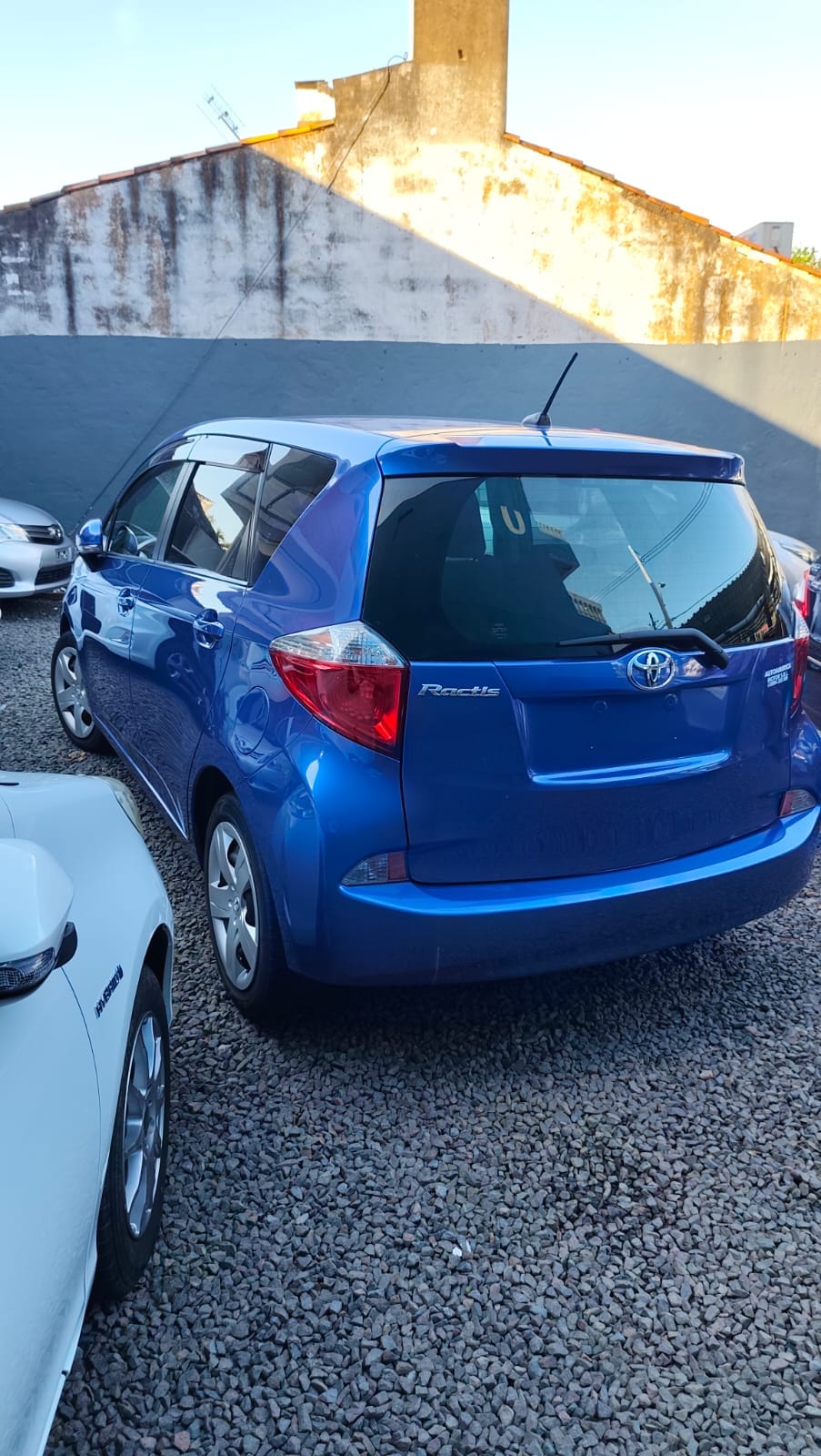 TOYOTA RACTIS 2010 RECIÉN IMPORTADO AUTOMÁTICO MOTOR 1300 NAFTERO