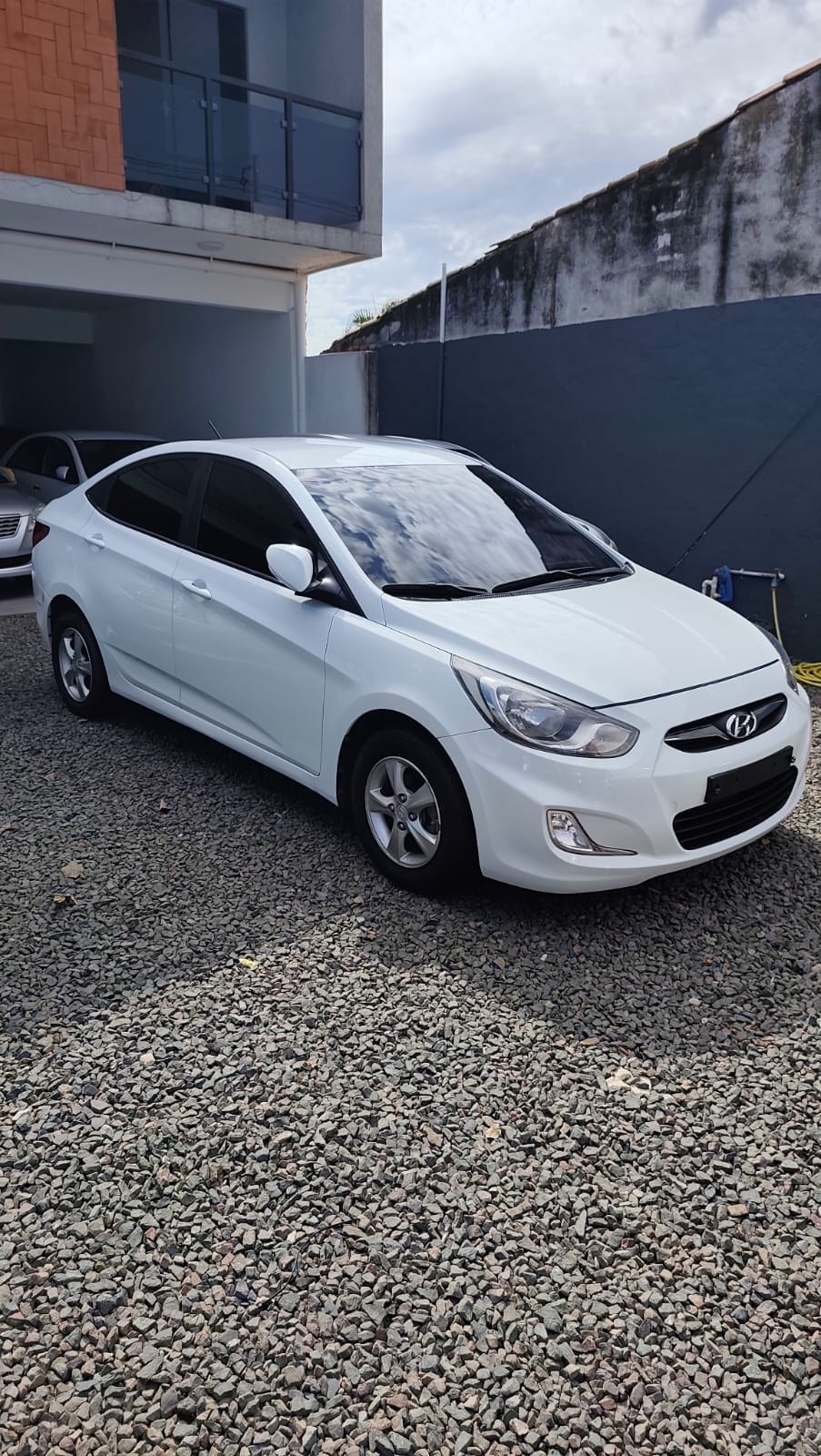 HYUNDAI ACCENT 2011 AUTOMÁTICO MOTOR 1400 NAFTERO