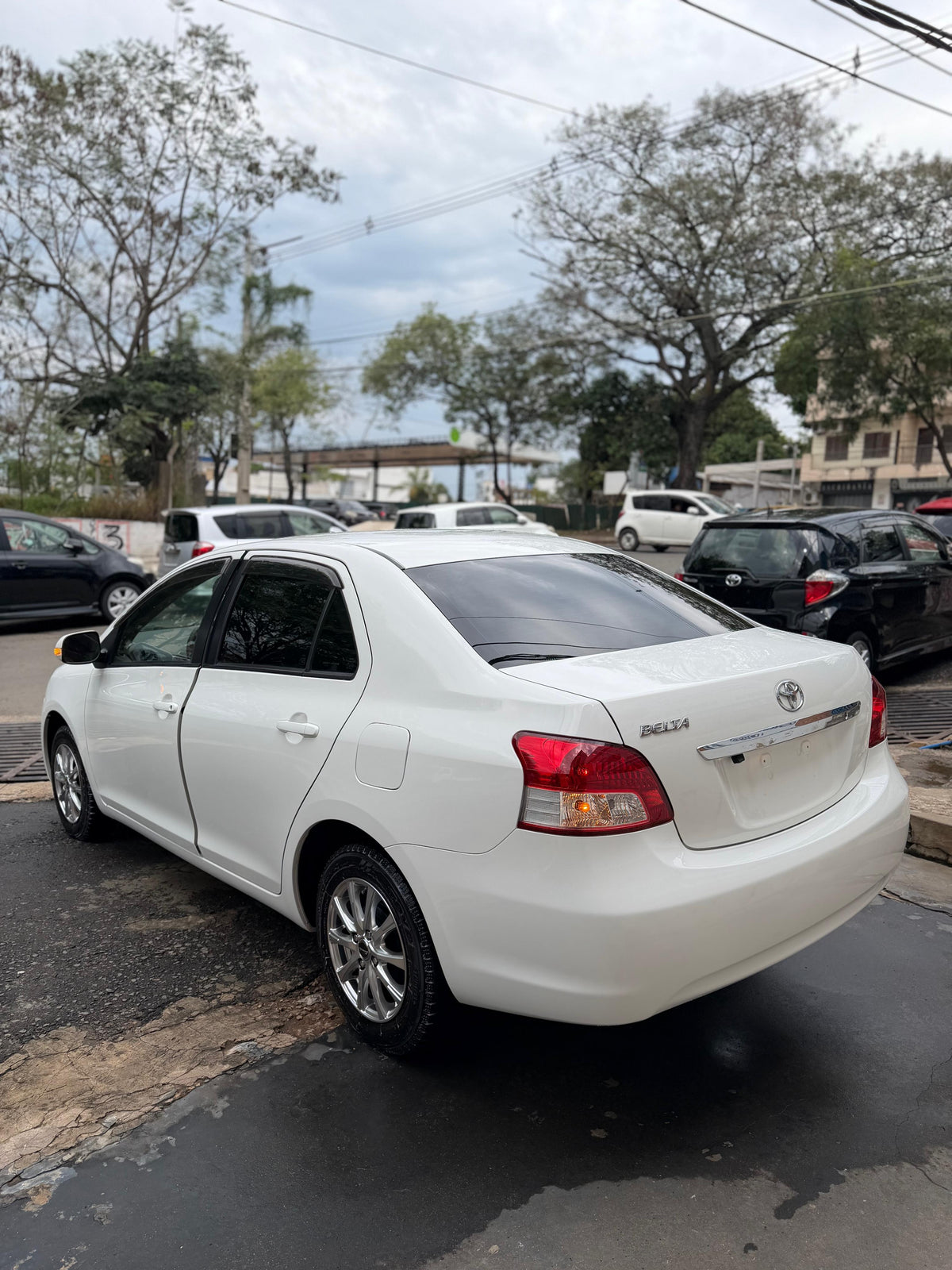 TOYOTA BELTA 2009 AUTOMÁTICO MOTOR 1300 NAFTERO