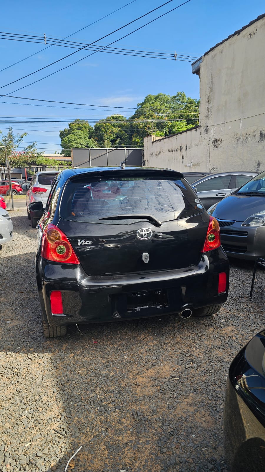TOYOTA NEW VITZ 2010 RS AUTOMÁTICO RECIÉN IMPORTADO MOTOR 1300 NAFTERO