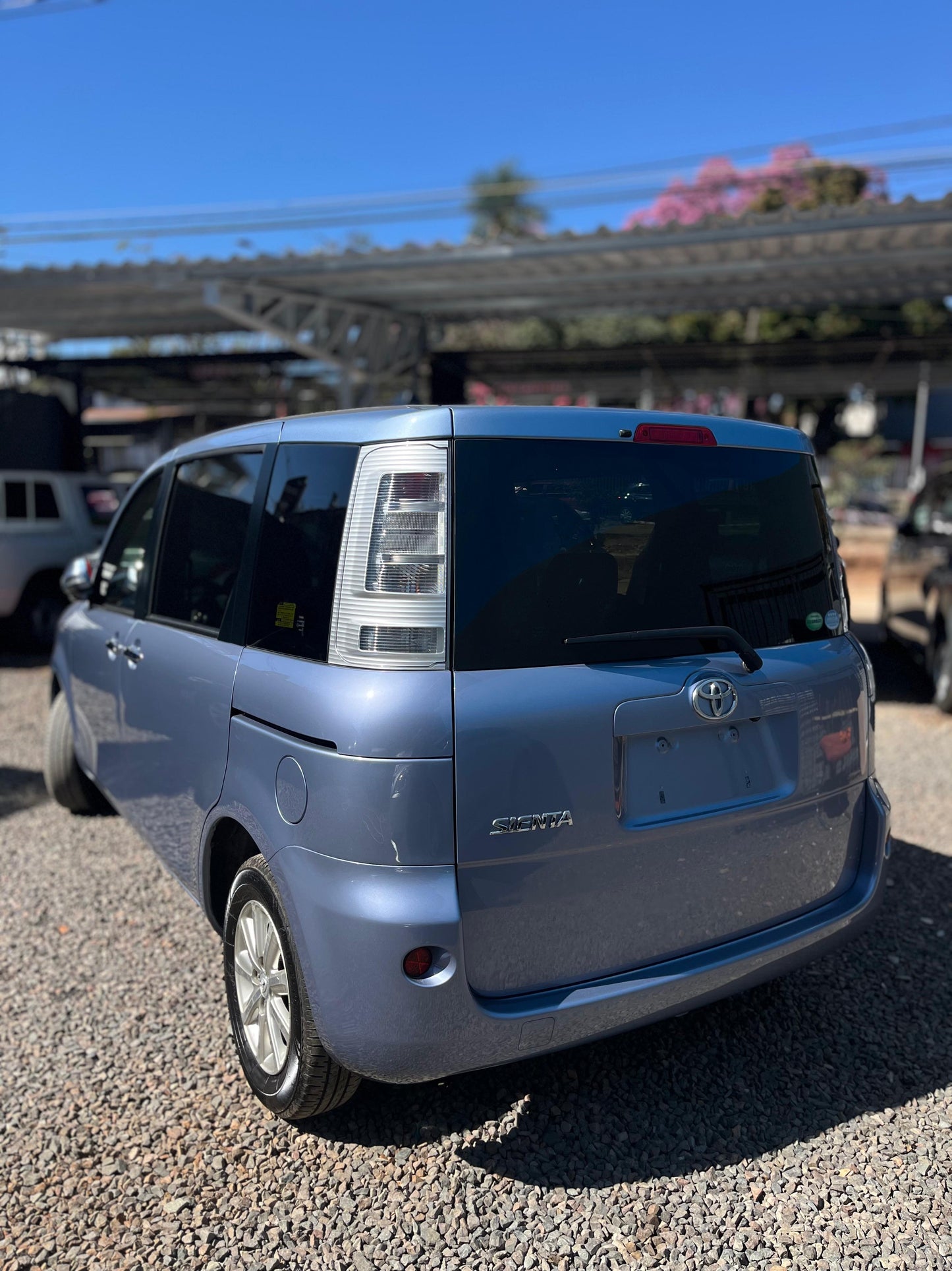 TOYOTA SIENTA 2013 RECIÉN IMPORTADO COLOR AZUL AUTOMÁTICO MOTOR 1500 NAFTERO