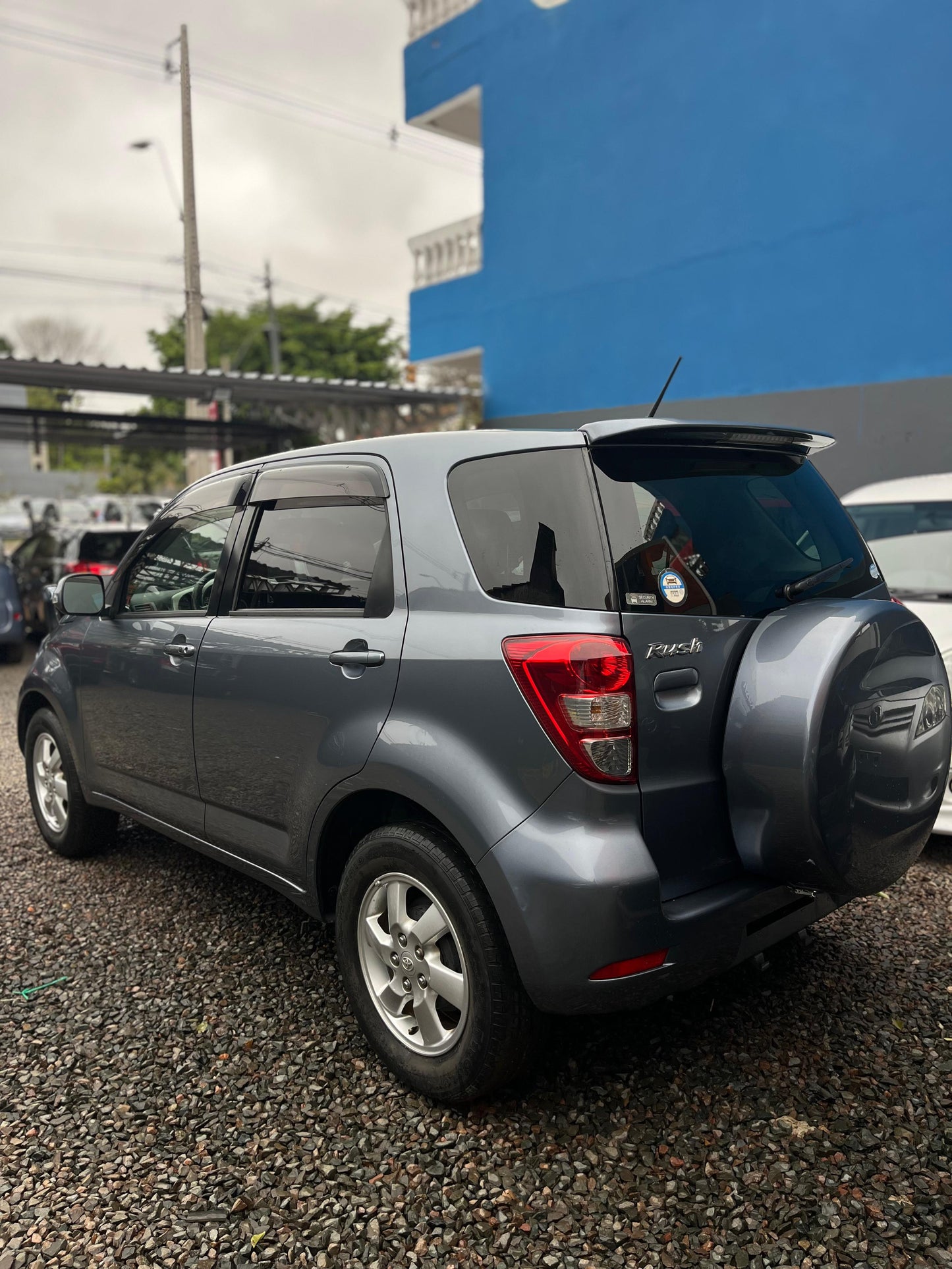 TOYOTA RUSH 2006 RECIÉN IMPORTADO AUTOMÁTICO MOTOR 1500 NAFTERO