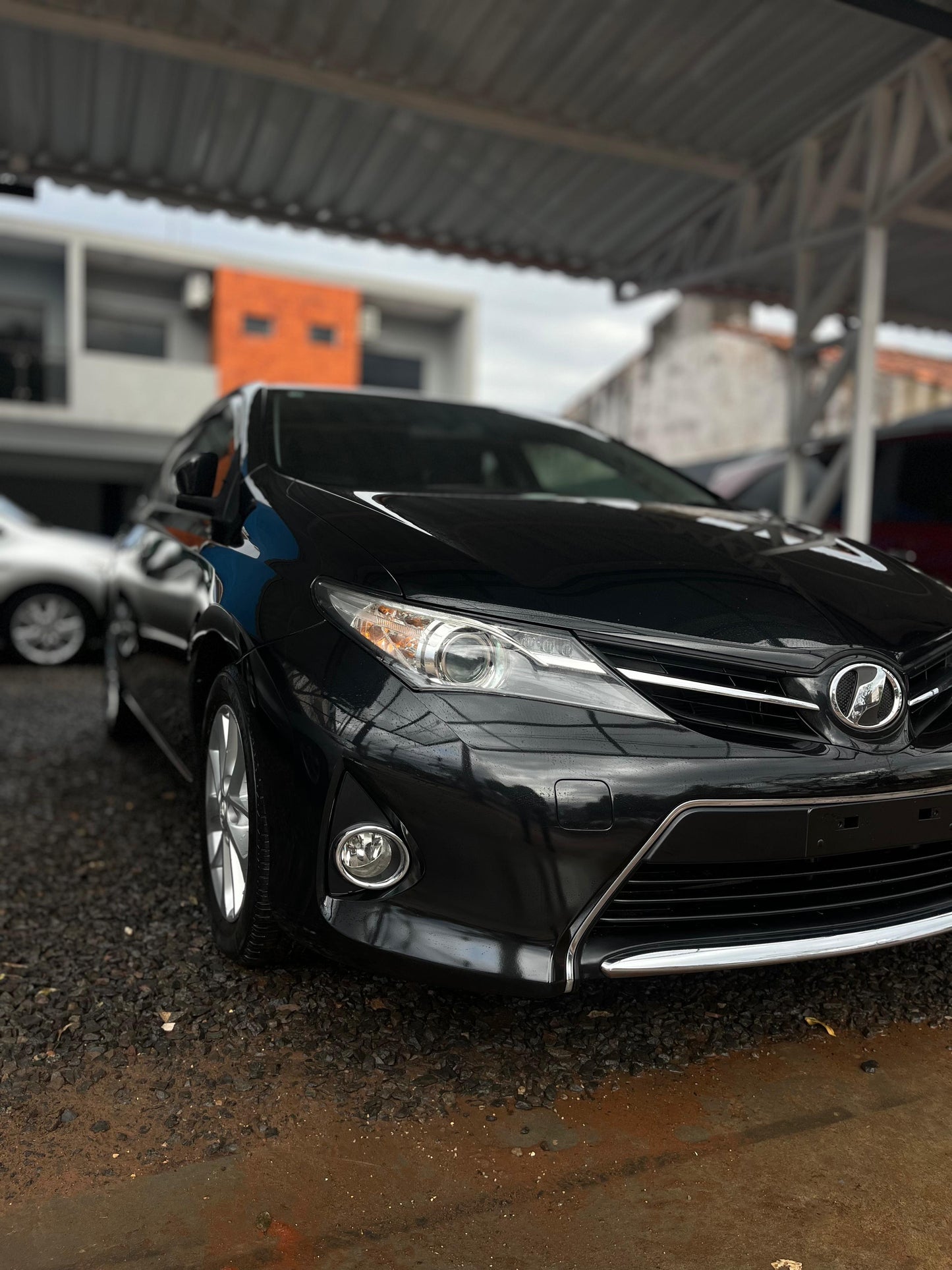 TOYOTA AURIS 2013 RECIÉN IMPORTADO MOTOR 1500 NAFTERO