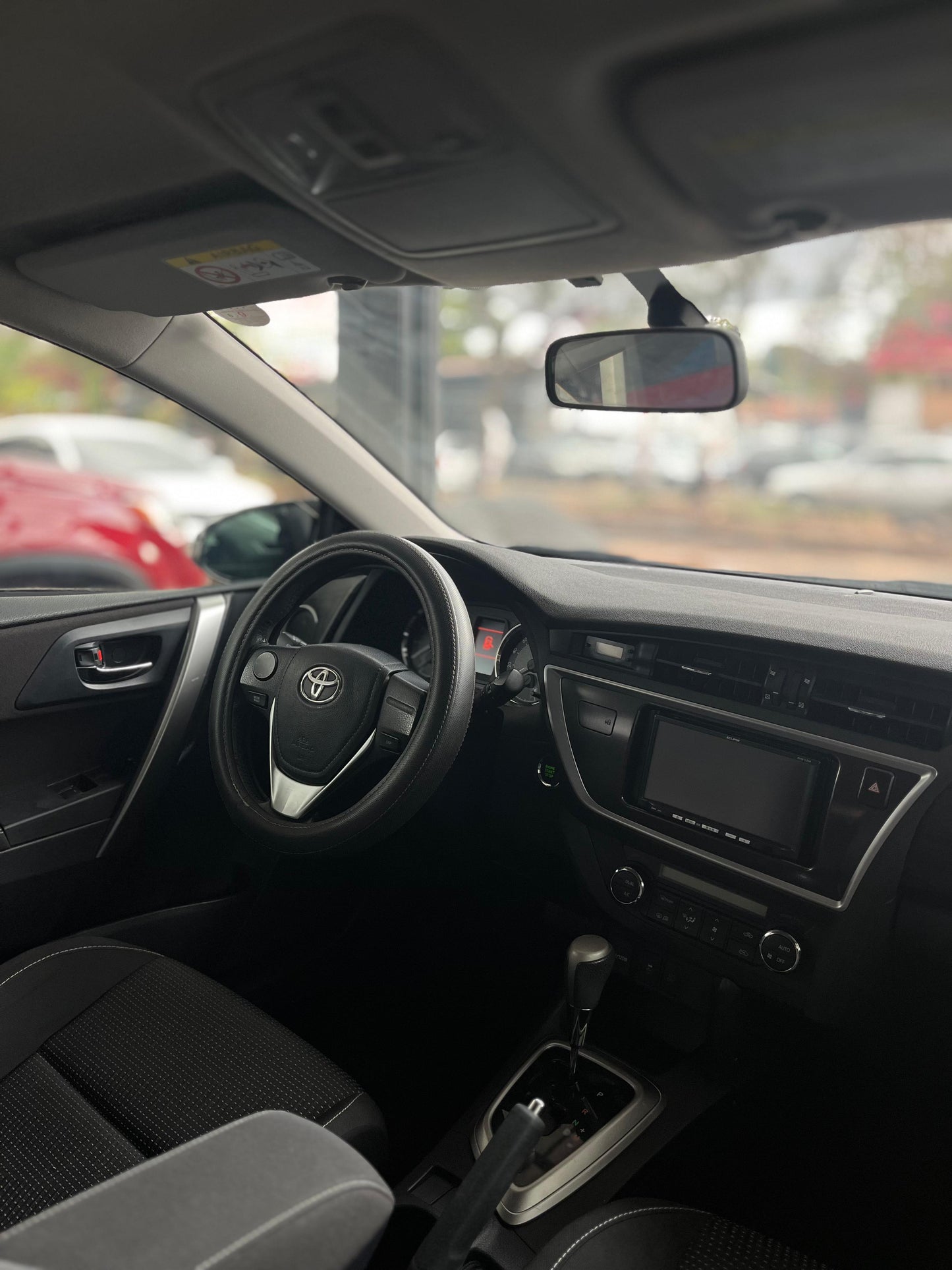 TOYOTA AURIS 2013 RECIÉN IMPORTADO MOTOR 1500 NAFTERO