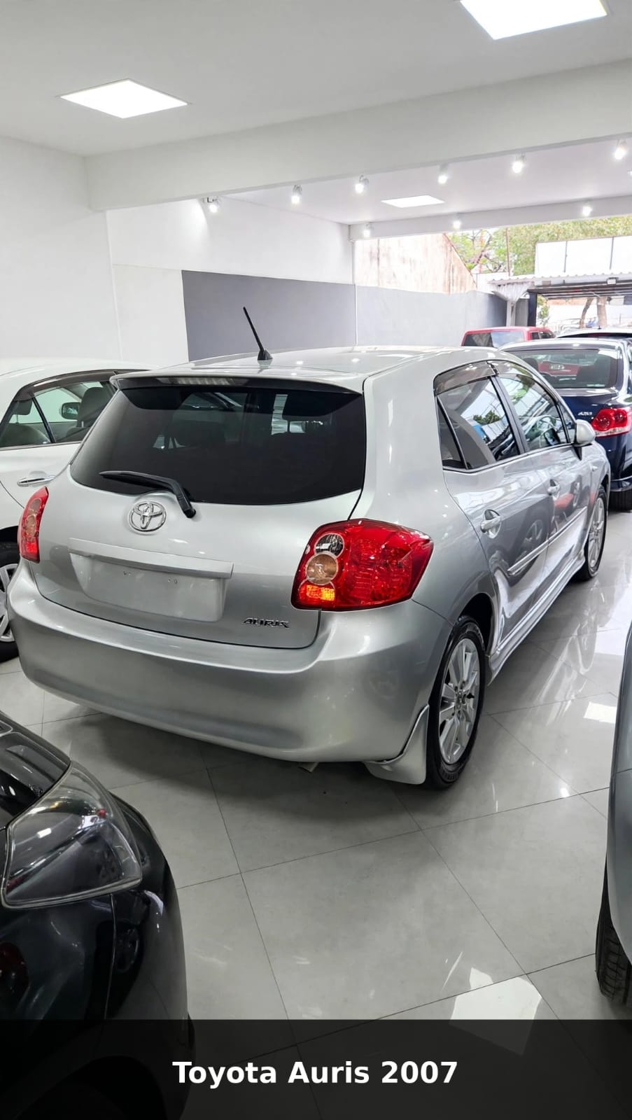 TOYOTA AURIS 2007 RECIÉN IMPORTADO COLOR GRIS MOTOR 1800 NAFTERO